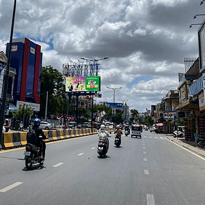 Rus. Blvd - Khan Porsenchey